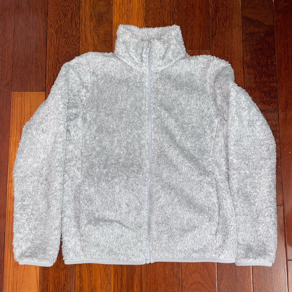 Uniqlo Teddy Jacket in Light Gray